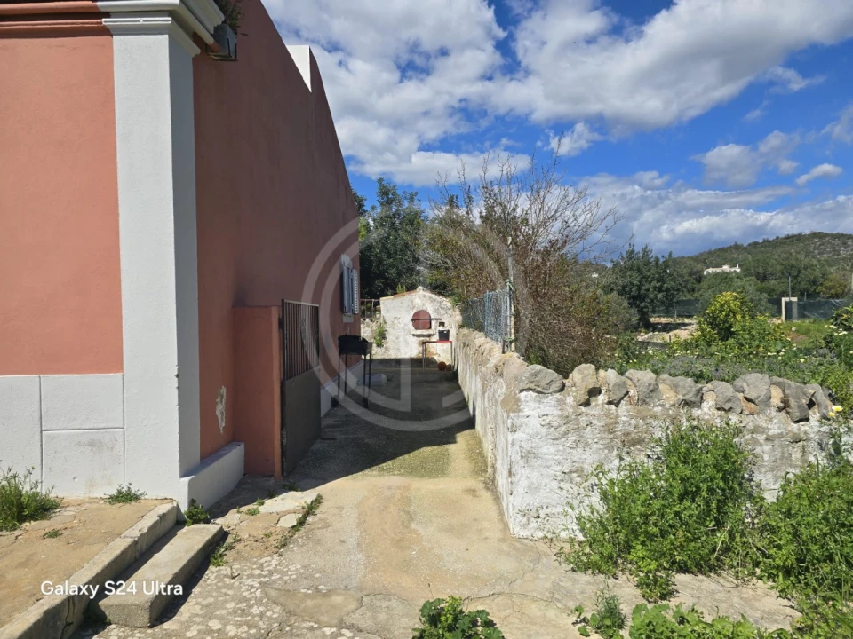 Terreno para Venda em Santa Barbara de Nexe Foto 3