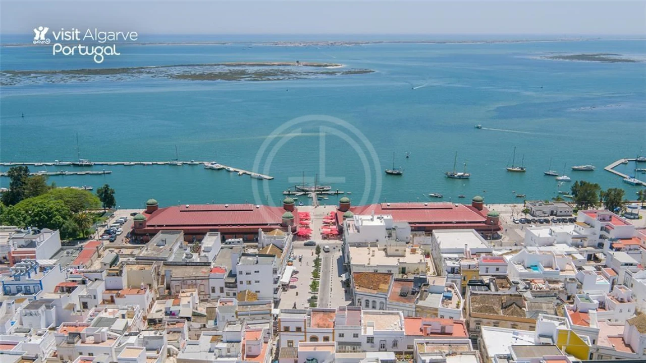 Terreno para Venda em Quelfes Foto 8