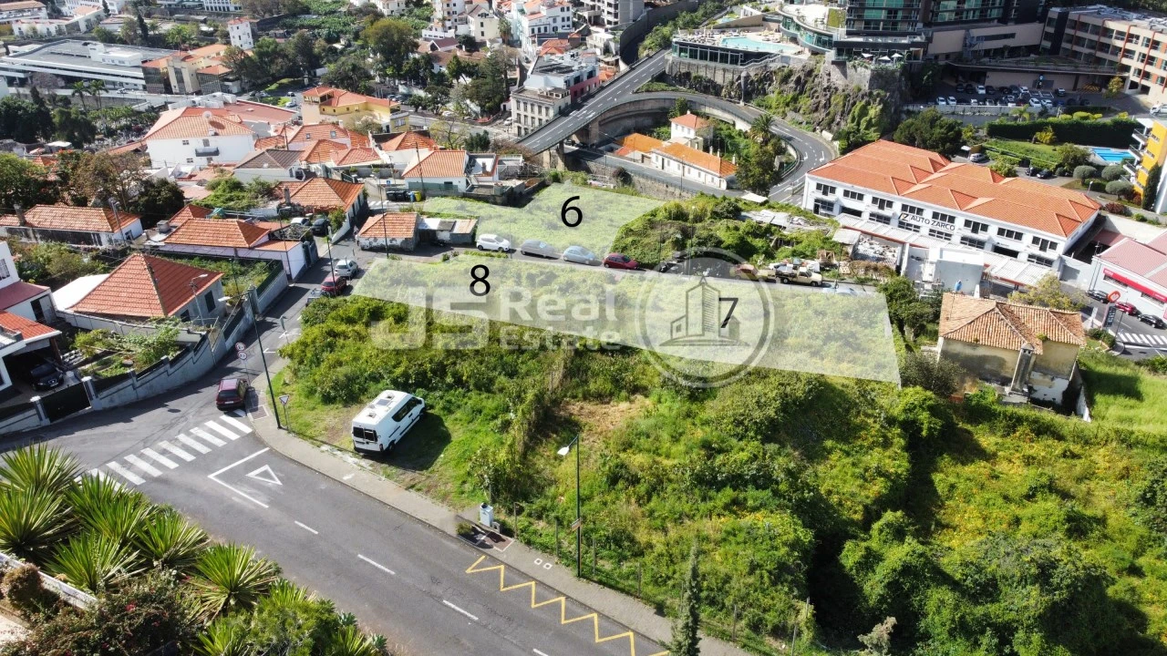 Terreno para Venda em Funchal (São Pedro) Foto 1