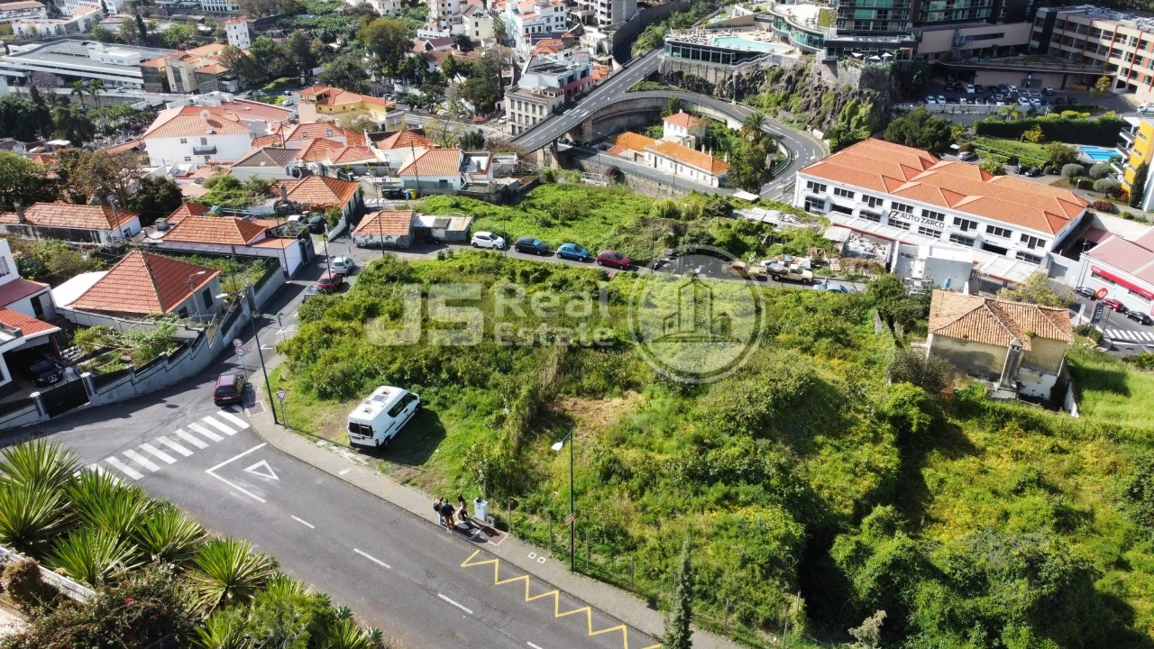 Terreno para Venda em Funchal (São Pedro) Foto 4