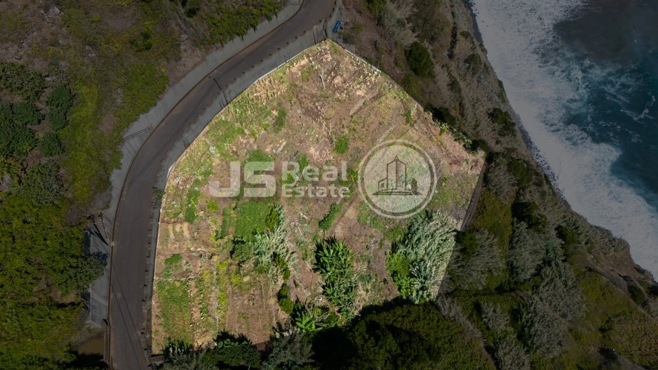 Terreno para Venda em Faial Foto 3