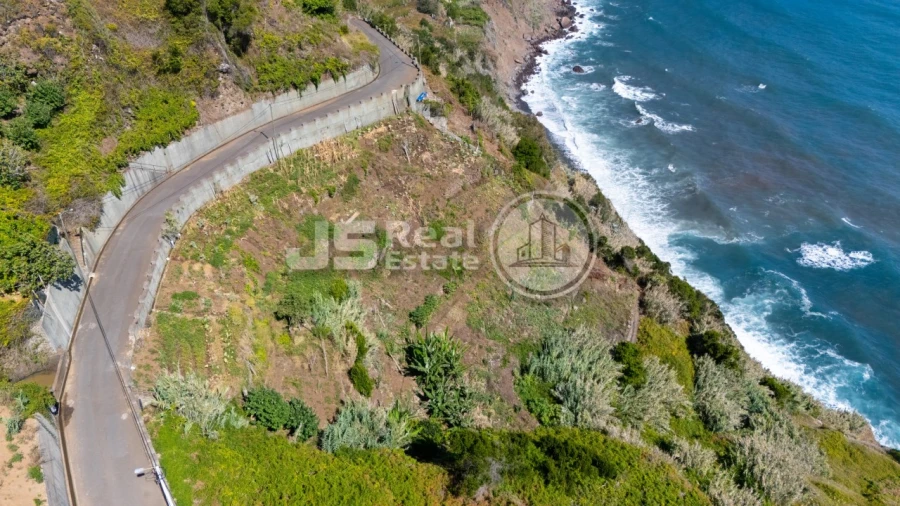 Terreno para Venda em Faial Foto 2