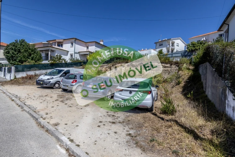 Terreno para Venda em Tavarede Foto 3