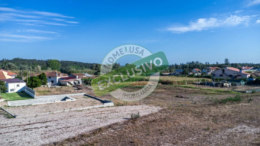 Terreno para Venda em Ferreira-A-Nova Foto 14
