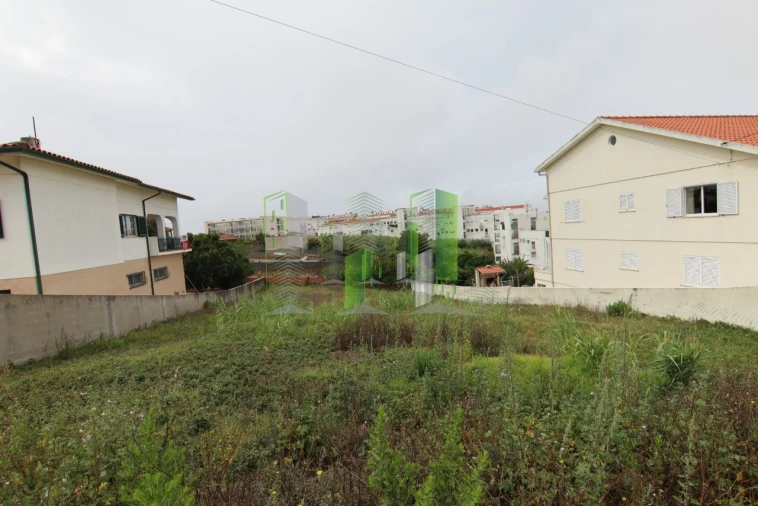 Terreno para Venda em Buarcos Foto 1
