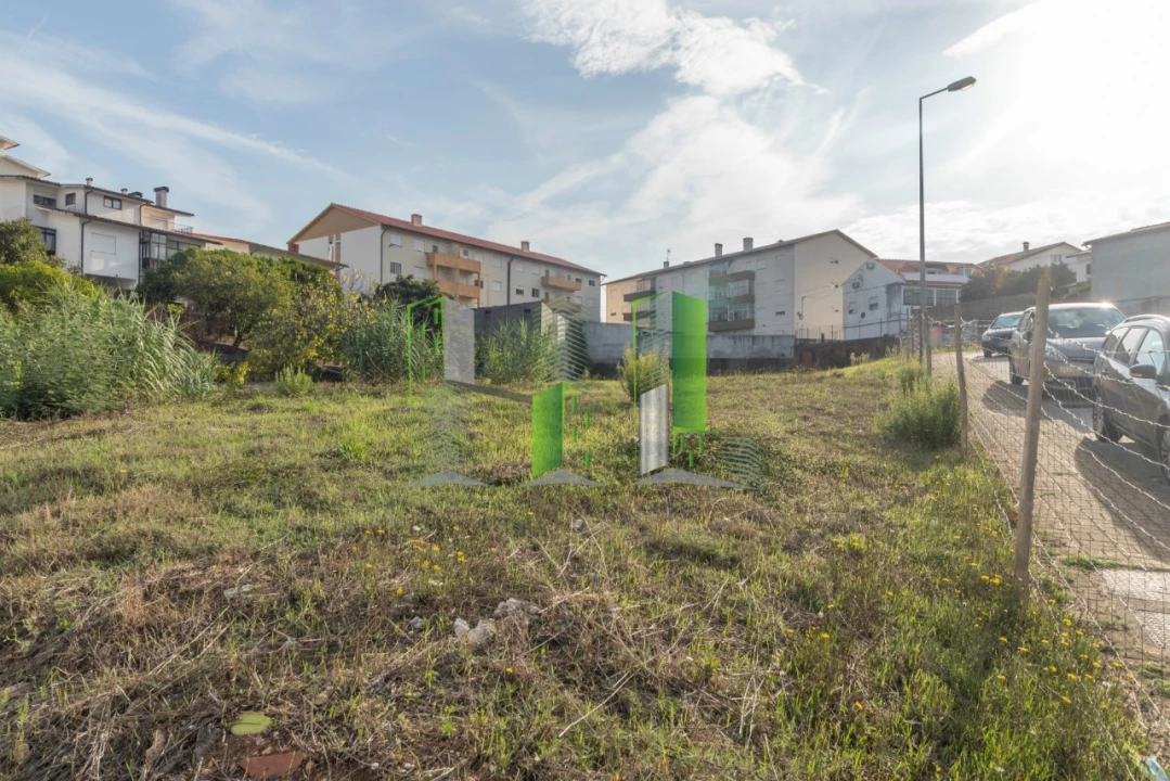 Terreno para Venda em São Martinho do Bispo e Ribeira de Frades Foto 1