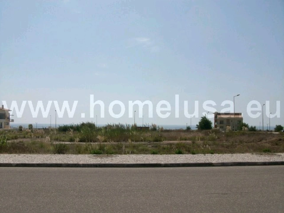 Terreno para Venda em Buarcos Foto 2