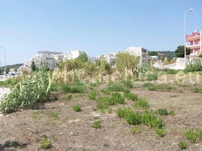 Terreno para Venda em Buarcos Foto 1