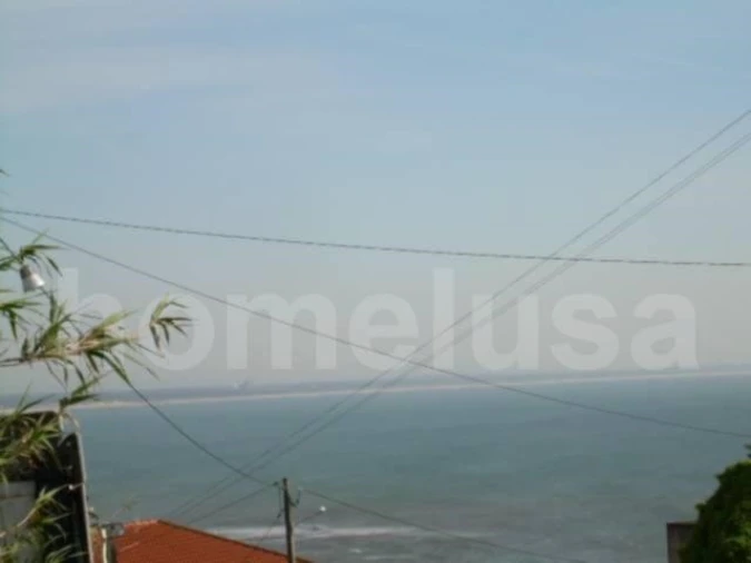 Terreno para Venda em Buarcos Foto 1