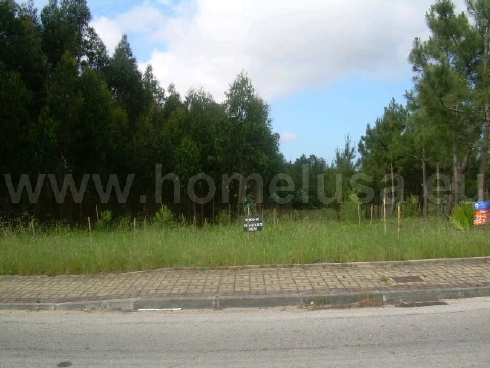Terreno para Venda em Lavos Foto 1