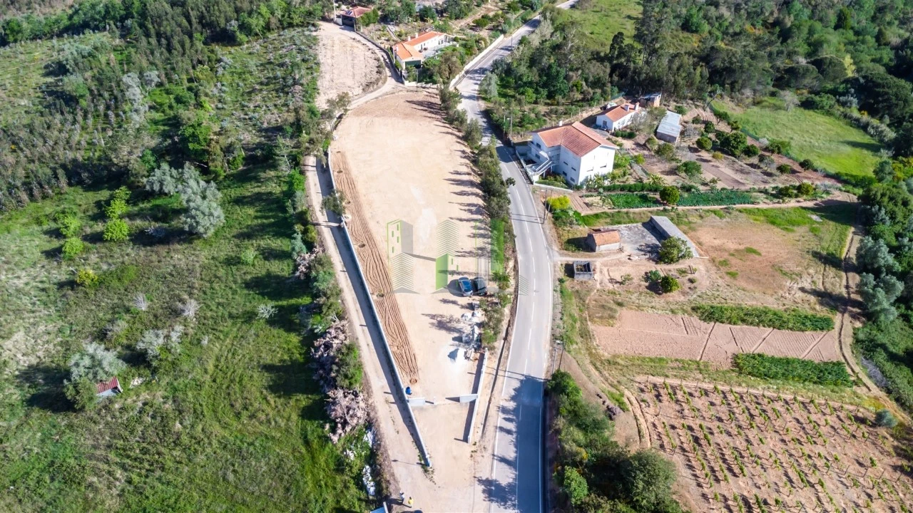Terreno para Venda em Montemor-O-Velho e Gatões Foto 1