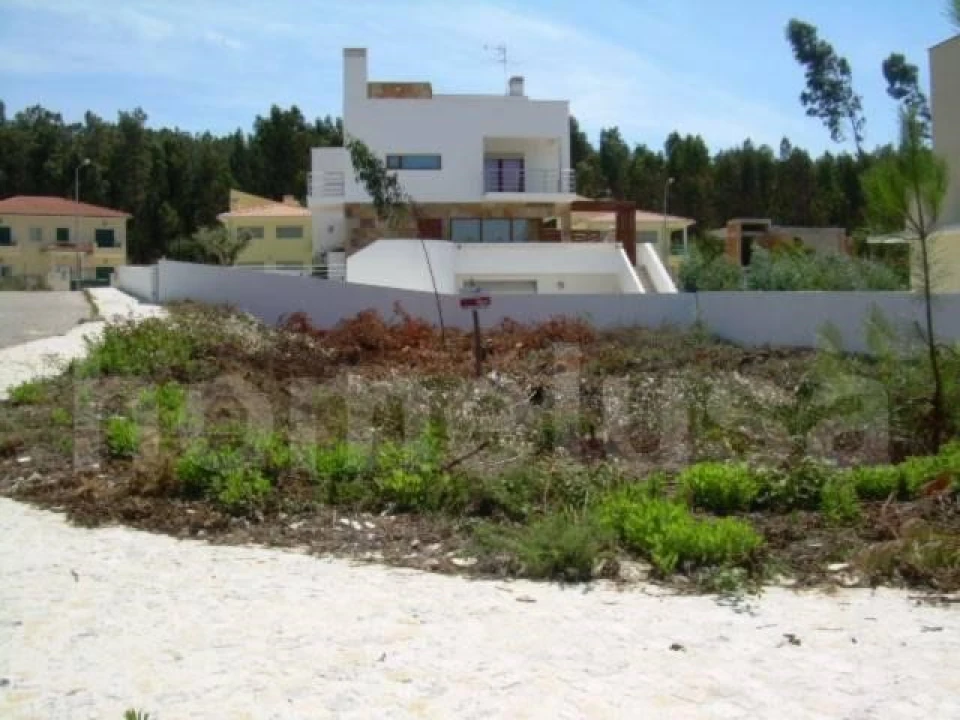 Terreno para Venda em Lavos Foto 3