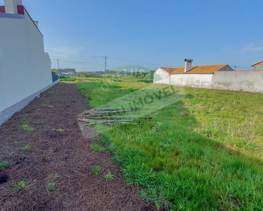 Terreno para Venda em Marinha das Ondas Foto 2