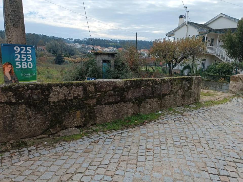 Terreno para Venda em Santar e Moreira Foto 11