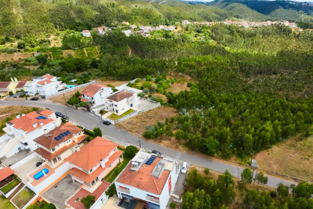 Terreno para Venda em Eiras e São Paulo de Frades Foto 1