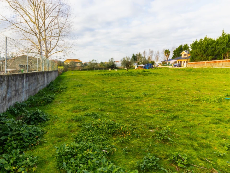 Terreno para Venda em Arazede Foto 6