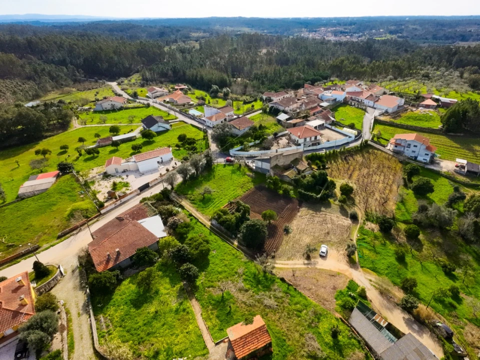 Terreno para Venda em Portunhos e Outil Foto 14