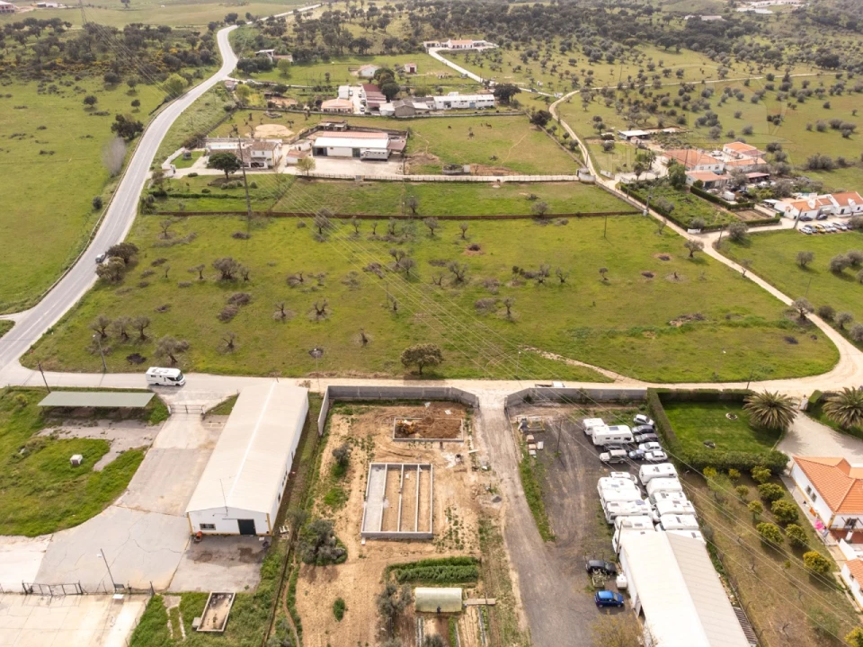 Terreno para Venda em Bacelo e Senhora da Saúde Foto 13