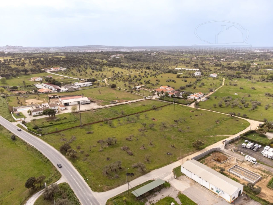 Terreno para Venda em Bacelo e Senhora da Saúde Foto 14