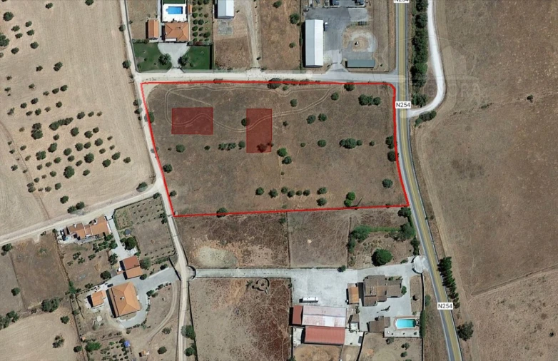 Terreno para Venda em Bacelo e Senhora da Saúde Foto 2