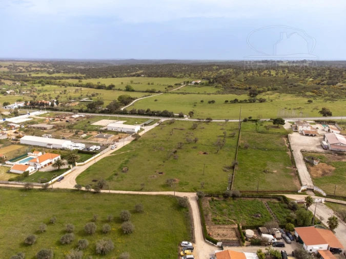 Terreno para Venda em Bacelo e Senhora da Saúde Foto 10