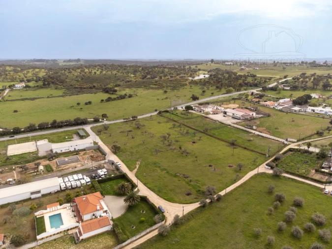 Terreno para Venda em Bacelo e Senhora da Saúde Foto 11
