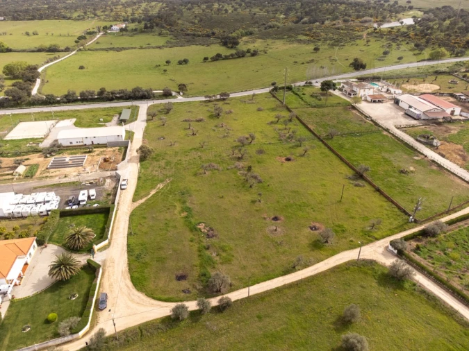 Terreno para Venda em Bacelo e Senhora da Saúde Foto 12