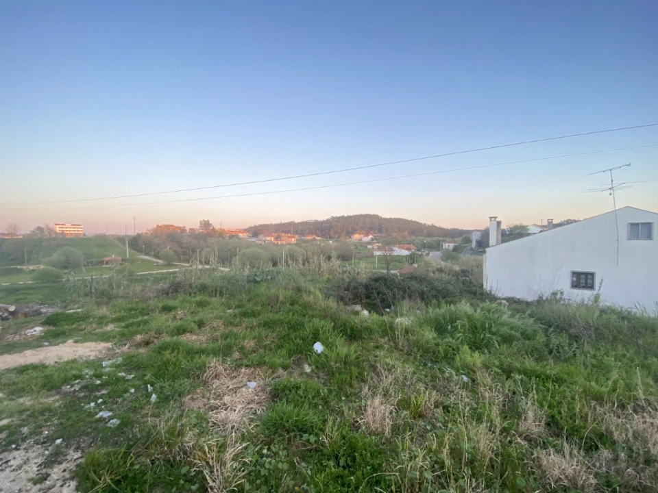 Terreno para Venda em Granja do Ulmeiro Foto 1