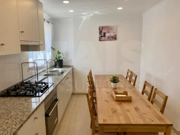 Moradia T11 para Venda em Atouguia da Baleia