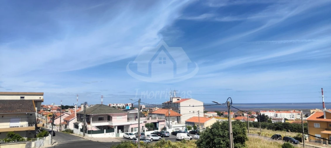 Terreno para Venda em Santa Iria de Azoia, São João da Talha e Bobadela Foto 12