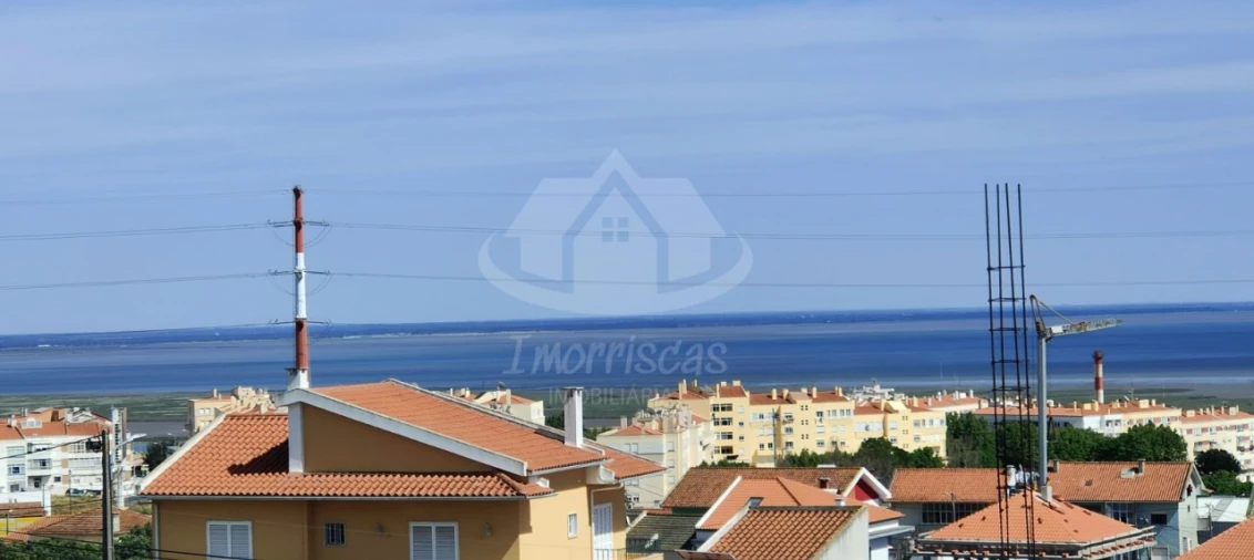 Terreno para Venda em Santa Iria de Azoia, São João da Talha e Bobadela Foto 18
