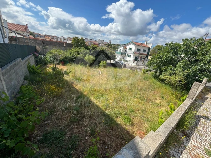 Terreno para Venda em Santa Iria de Azoia, São João da Talha e Bobadela Foto 4