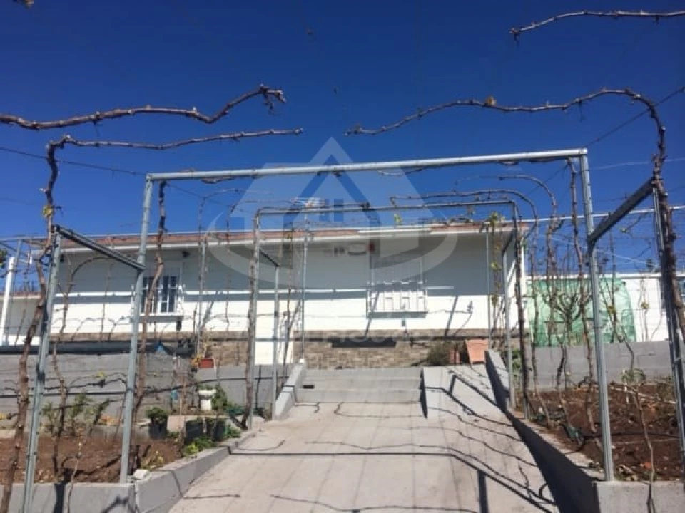 Terreno para Venda em Santo Antão e São Julião do Tojal Foto 1