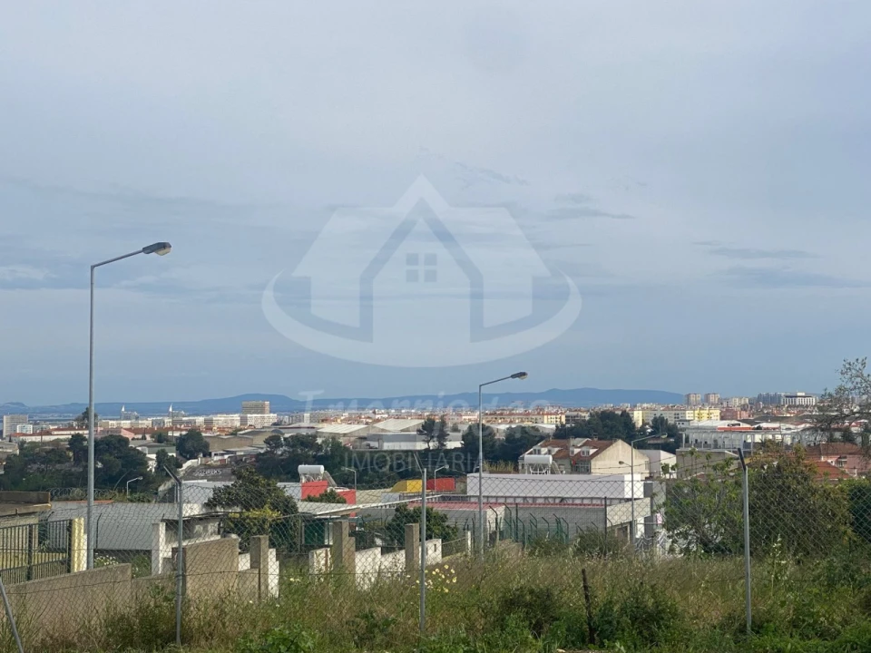 Terreno para Venda em Camarate, Unhos e Apelação Foto 5