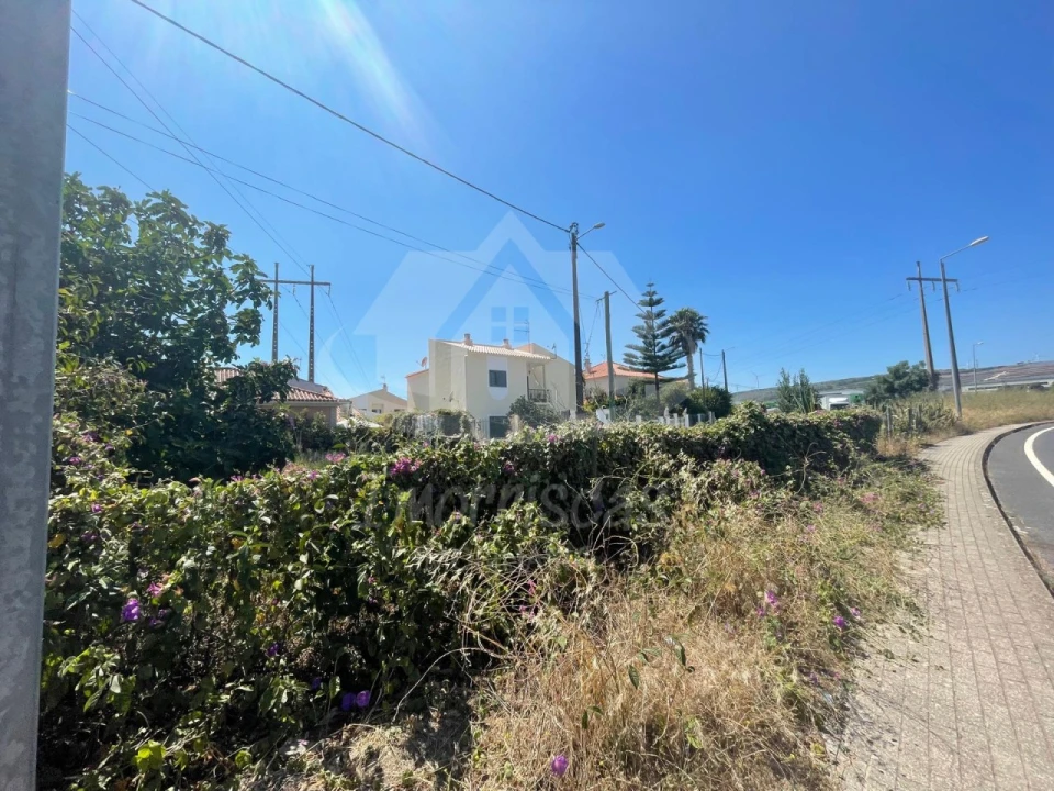 Terreno para Venda em Vialonga Foto 1