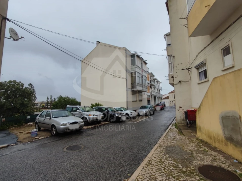 Terreno para Venda em Póvoa de Santa Iria e Forte da Casa Foto 5