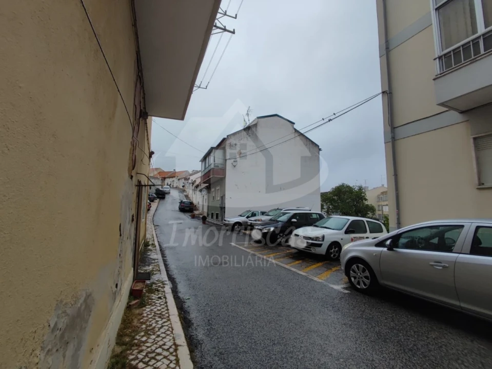 Terreno para Venda em Póvoa de Santa Iria e Forte da Casa Foto 6