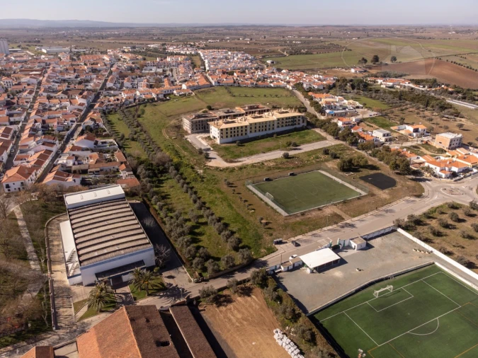 Terreno para Venda em Reguengos de Monsaraz Foto 2