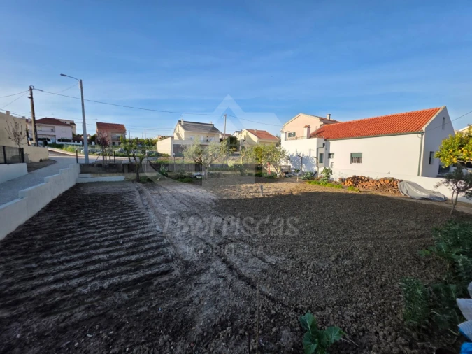 Terreno para Venda em Santa Iria de Azoia, São João da Talha e Bobadela Foto 1
