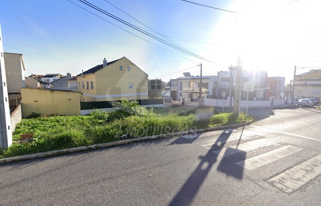 Terreno para Venda em Santa Iria de Azoia, São João da Talha e Bobadela Foto 9