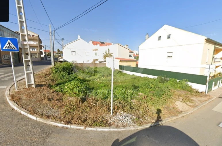 Terreno para Venda em Santa Iria de Azoia, São João da Talha e Bobadela Foto 7