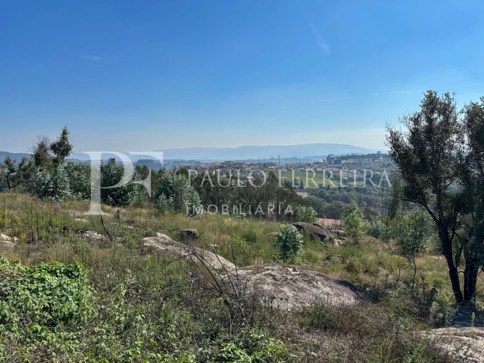 Terreno para Venda em Requião Foto 3