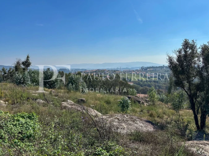 Terreno para Venda em Requião Foto 3