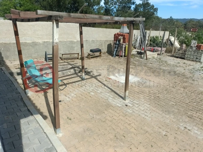 Terreno para Venda em Azeitão (São Lourenço e São Simão) Foto 9