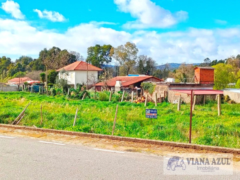 Terreno para Venda em Gondarem Foto 14