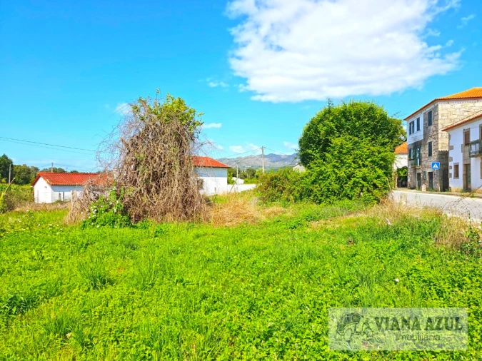 Terreno para Venda em Gondarem Foto 9