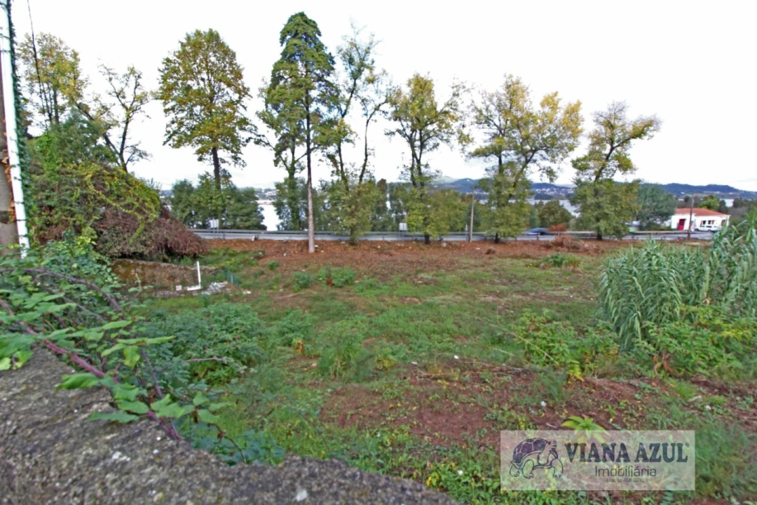 Terreno para Venda em Seixas Foto 1