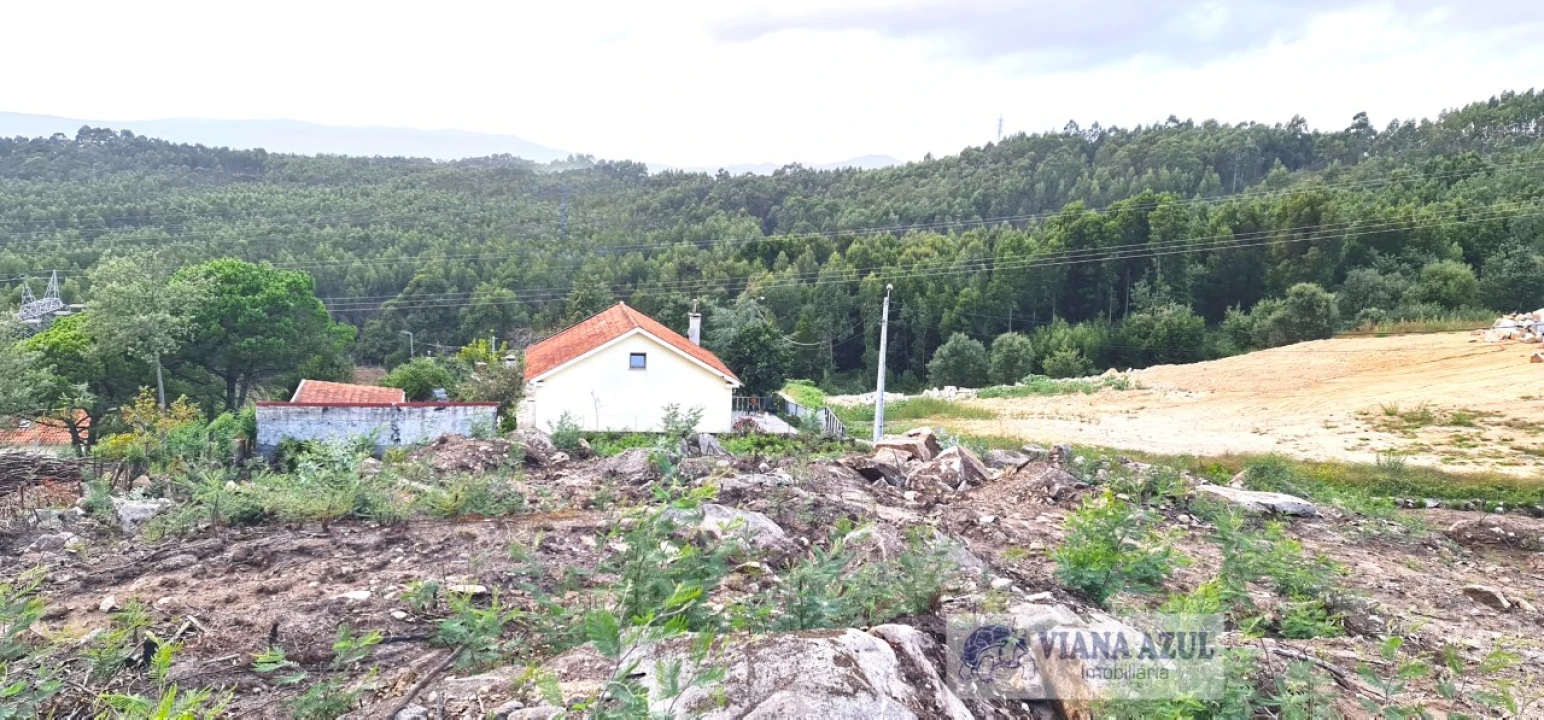 Terreno para Venda em Vila de Punhe Foto 12