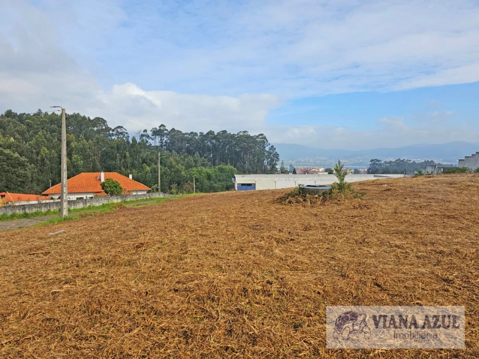 Terreno para Venda em Vila Nova de Anha Foto 9
