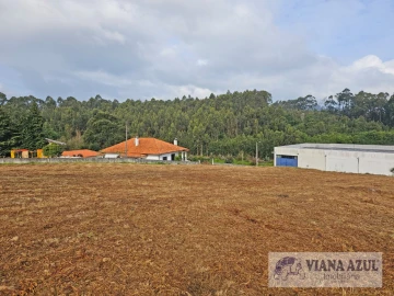 Terreno para Venda em Vila Nova de Anha